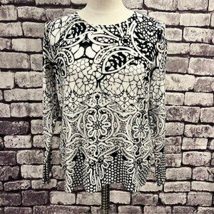 Chico's Black & White Long Sleeve Pullover Sweater Size M
